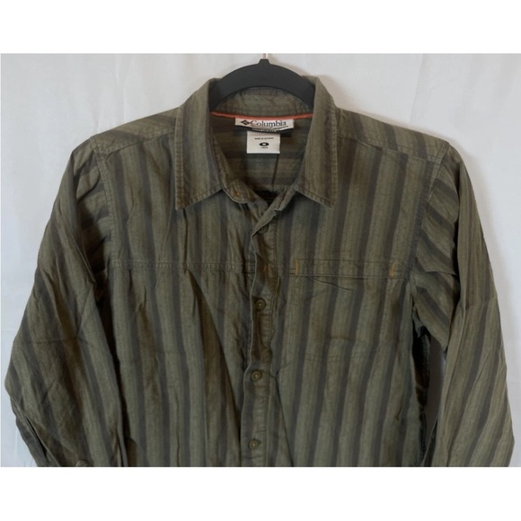 Columbia Youth Boys Longe Sleeve‎ Striped Camp Shirt Green size M Outdoors PFG - Picture 3 of 16